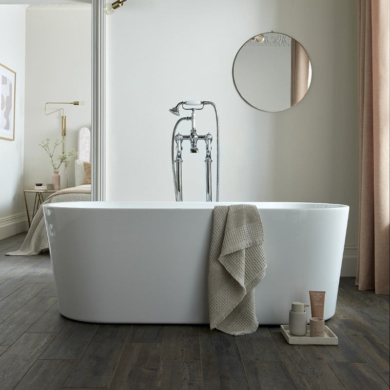 Bc Designs Viado | Round Freestanding Bath Waste Included